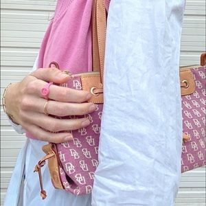 Dooney & Bourke Bag